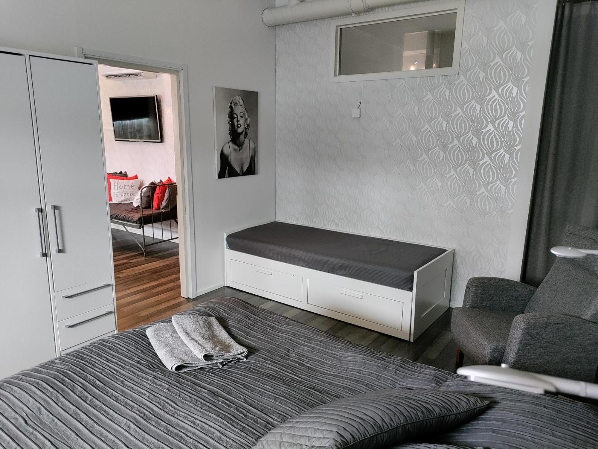 Hungerborg City Home サヴォンリンナ 部屋 写真